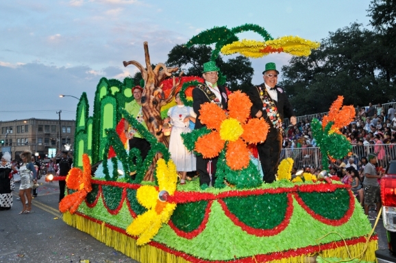 flambeau parade