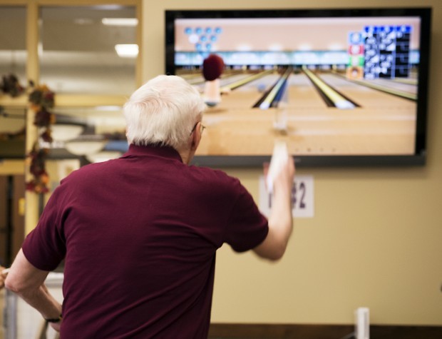 Wii Bowling Beaumont Seniors Port Neches, senior fun Port Neches, senior exercise Port Neches