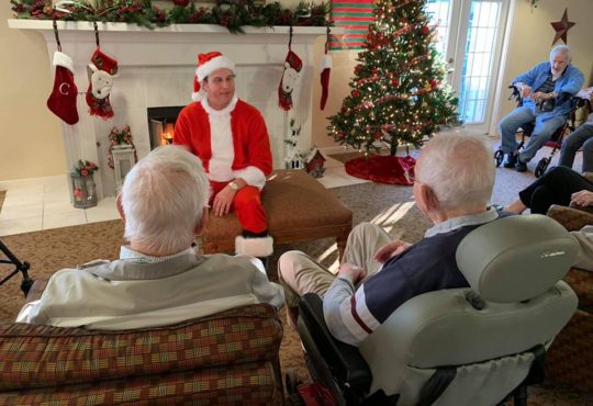 Synergy homecare Christmas Beaumont, homecare Christmas Port Arthur, Christmas for seniors Mid County TX, senior Christmas Orange TX,
